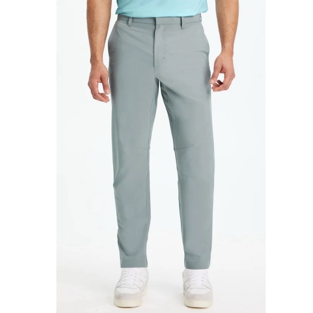 Fabletics The Only Pants Mens Size‎ Small Chino Shadow Gray Stretch Pockets